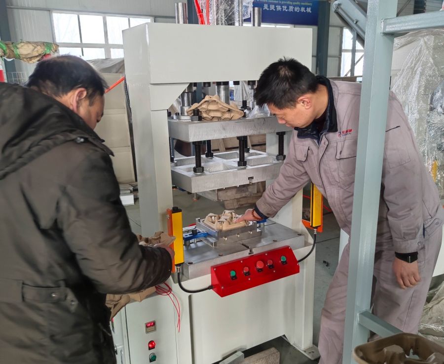 蛋托機(jī)、蛋托生產(chǎn)線(xiàn)、雞蛋托盤(pán)機(jī)，請(qǐng)致電宏潤(rùn)包裝